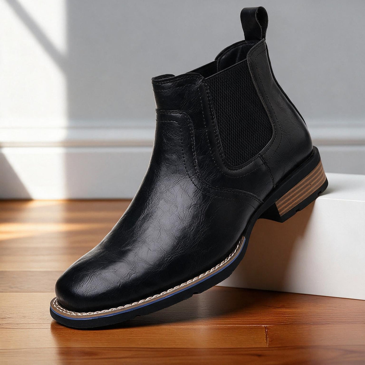 Ankle boots with side zip and cushioned sole - Black