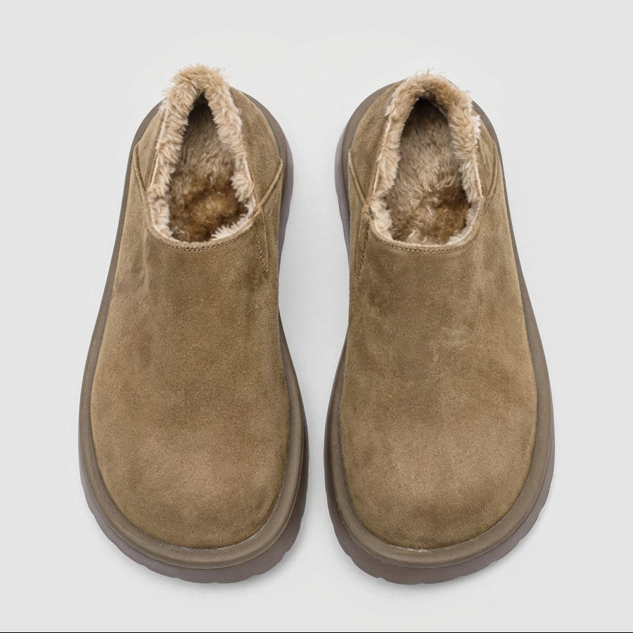 Faux-fur lined loafers with wide fit and cushioned sole