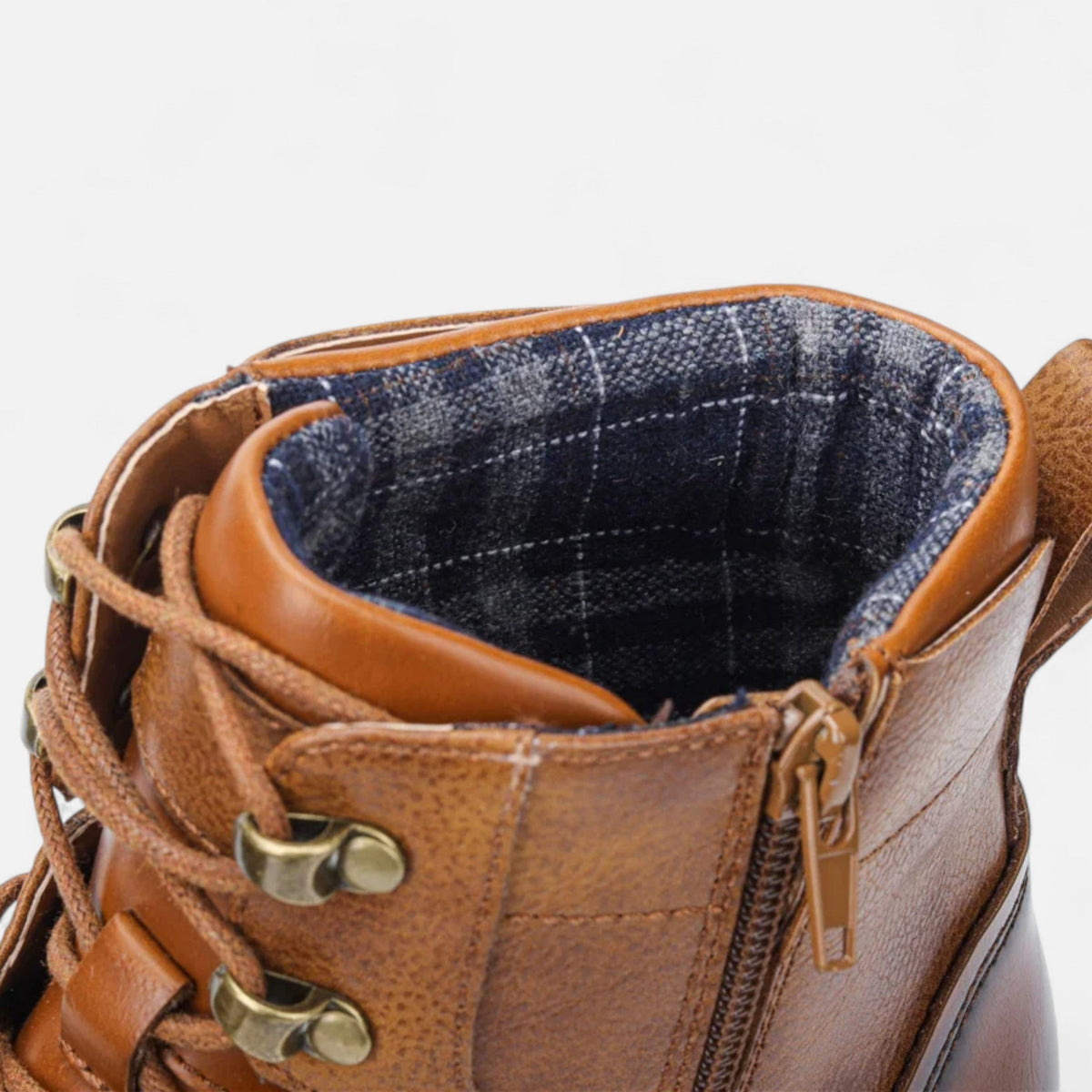 Men's Faux Leather Boots Lightweight Retro-Inspired