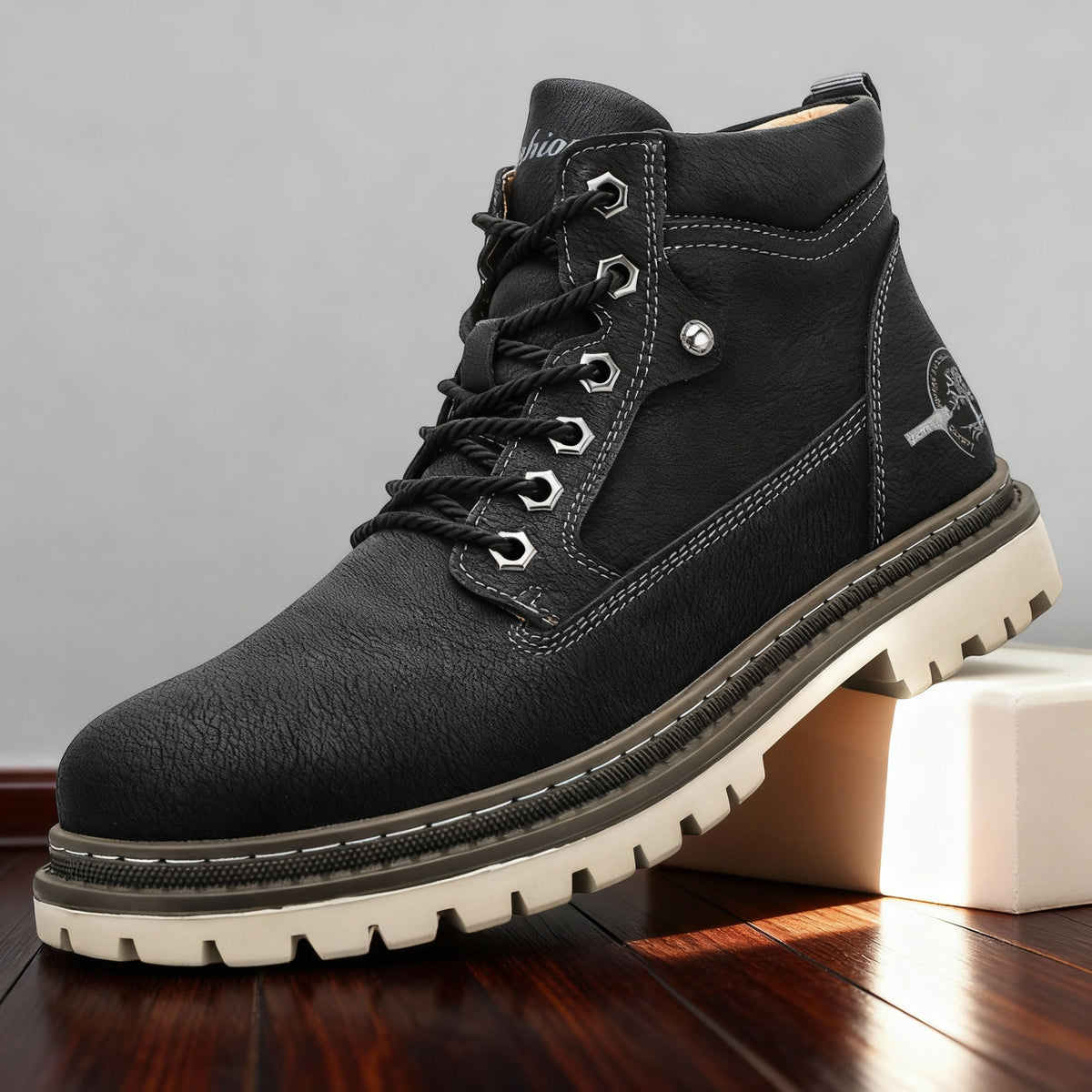 Men's work boots with reinforced upper and welted sole - Black