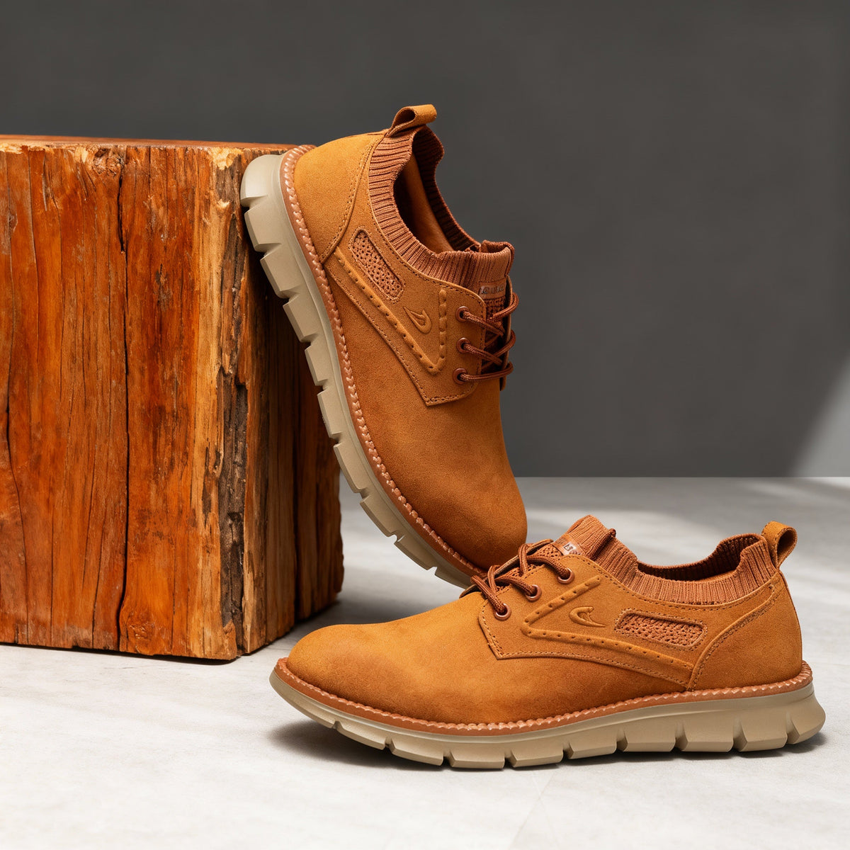 Trainers with cushioned EVA sole and ankle sock collar