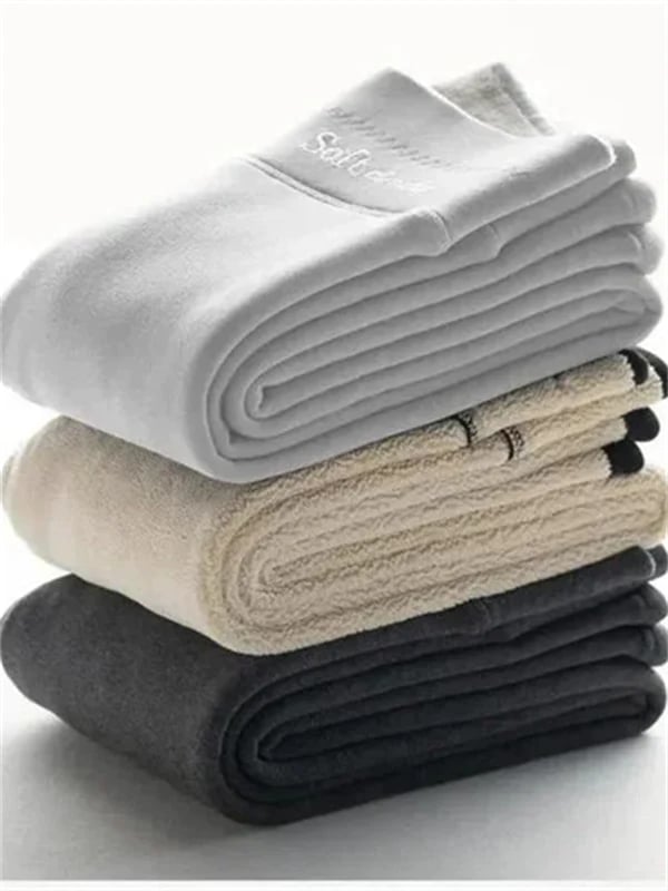 Women's winter trousers with fleece lining and stretch fabric